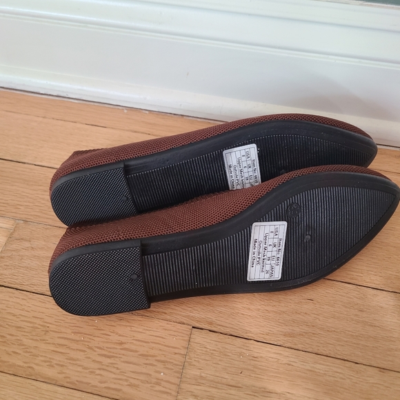 NWT Heawish Brown Ballet Flats, Size 8 - Picture 9 of 9